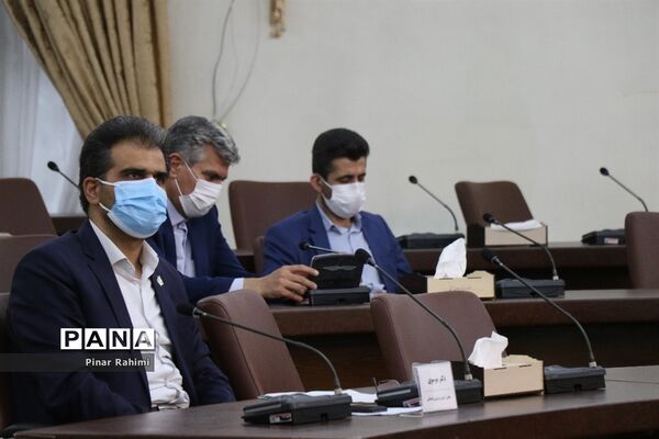 آیین بزرگداشت مقام معلم و گرامیداشت یاد و خاطره استاد شهید مرتضی مطهری