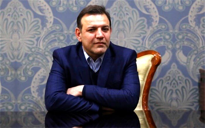 دست دوستی آقای رئیس برای صدا و سیما بلند شد؛ فدراسیون از ستاره‌ساز حمایت کرد