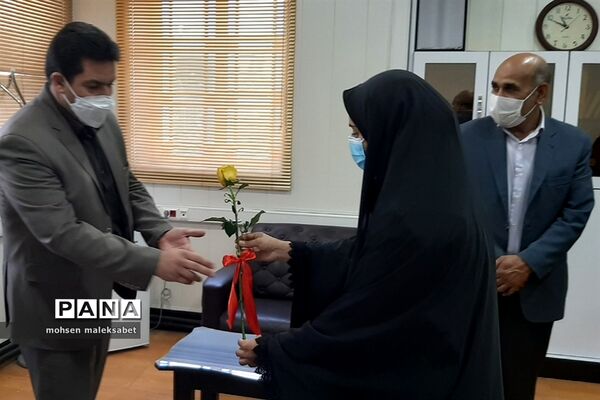تقدیر از زحمات مدیرکل و معاونان اداره‌کل آموزش و پرورش استان یزد