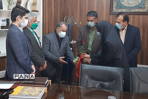 تقدیر از زحمات مدیرکل و معاونان اداره‌کل آموزش و پرورش استان یزد