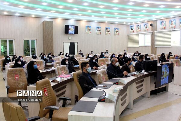 مراسم تجلیل از معلمان منتخب بسیجی در ارومیه