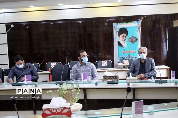 نشست خبری مدیرکل آموزش و پرورش استان بوشهر