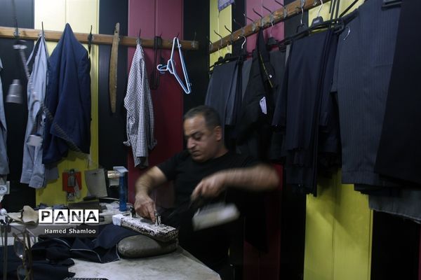 لباس های آماده جایگزین صدای چرخ خیاطان دست دوز