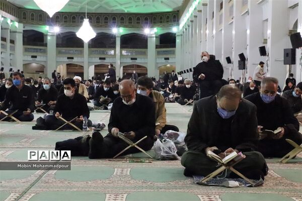 مراسم شب قدر در مصلای امام خمینی تبریز