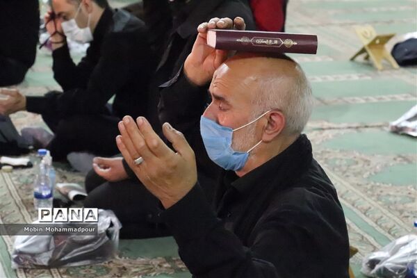 مراسم شب قدر در مصلای امام خمینی تبریز