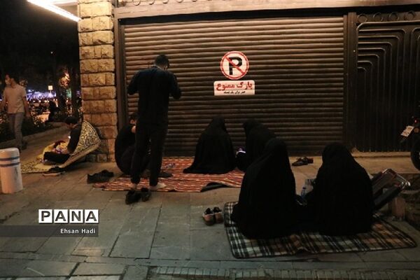 مراسم احیاء شب بیست و یک رمضان در مشهد