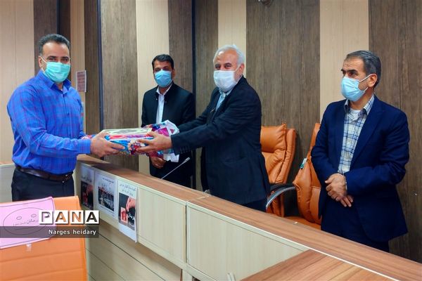 تقدیر از جلوه‌های ویژه معلمی در شهرستان امیدیه