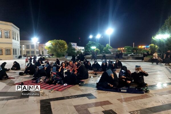 مراسم شب بیست و سوم ماه رمضان در زیارتگاه شهید مدرس کاشمر