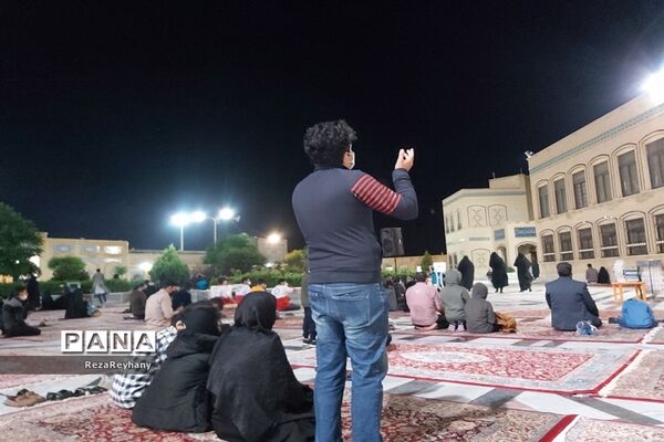 مراسم شب بیست و سوم ماه رمضان در زیارتگاه شهید مدرس کاشمر