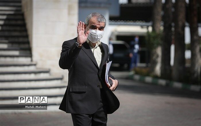 کدخدایی: در میان نظامیان پایین‌تر از «سرلکشر» نمی‌تواند نامزد انتخابات شود