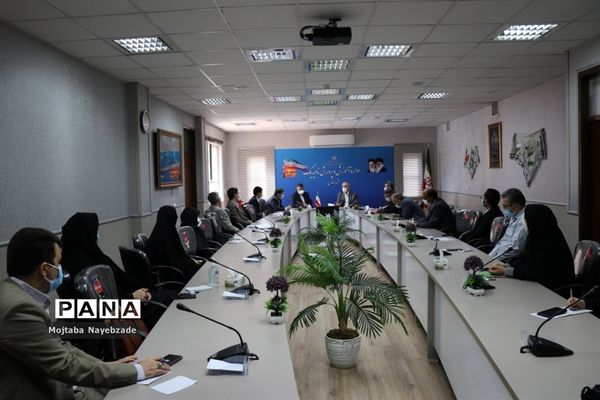 حضور معاون پرورشی و فرهنگی آموزش و پرورش خراسان رضوی و روسای ادارات داخلی این حوزه در ناحیه یک مشهد