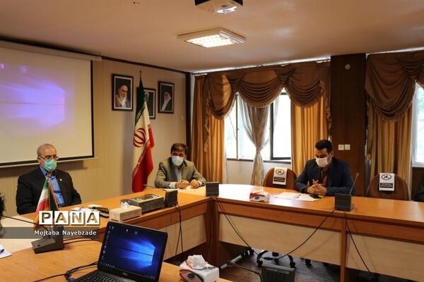 حضور معاون پرورشی و فرهنگی آموزش و پرورش خراسان رضوی و روسای ادارات داخلی این حوزه در ناحیه 4  مشهد