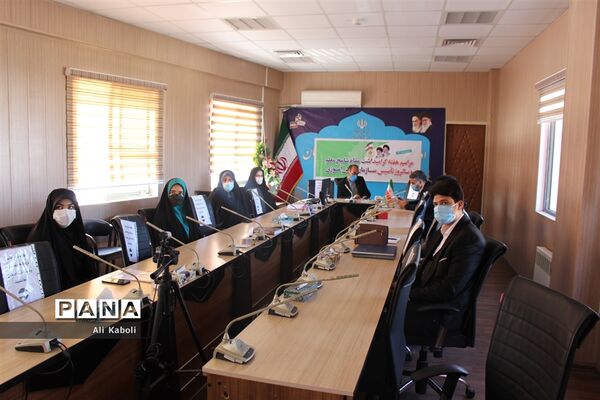 مراسم هفته گرامیداشت مقام شامخ معلم و سالروز تاسیس سازمان دانش آموزی
