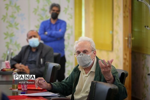 داوری جشنواره معلمان هنرمند