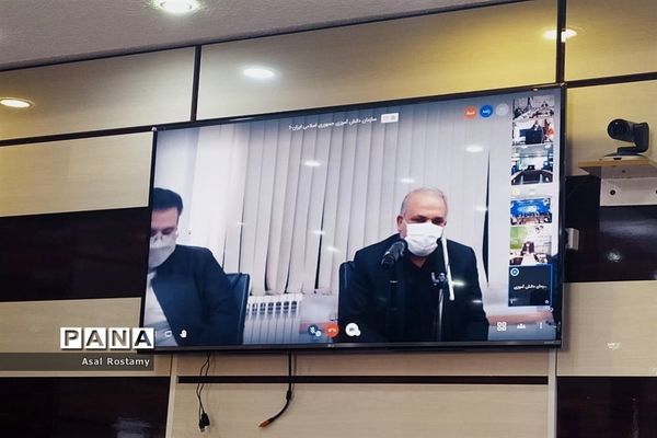 مراسم هفته گرامیداشت مقام شامخ معلم و سالروز تاسیس سازمان دانش‌آموزی