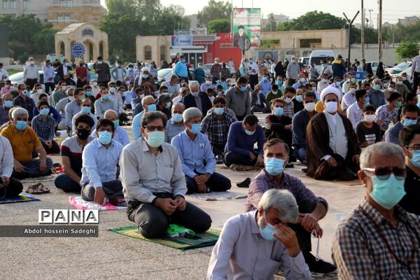 نماز عید سعید فطر در بوشهر