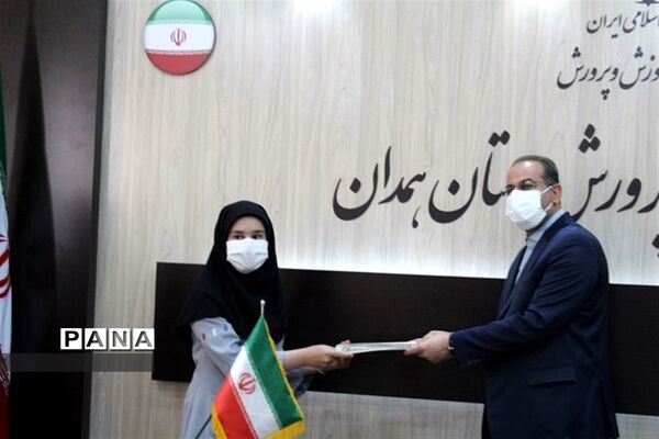 آیین گرامیداشت سالروز تاسیس سازمان دانش‌آموزی