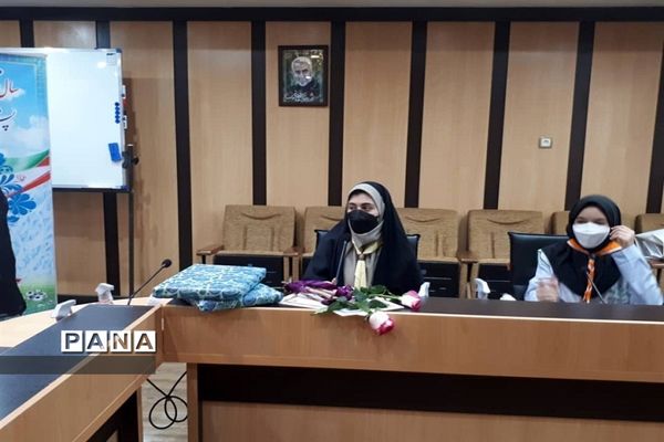 گرامیداشت سالروز تاسیس سازمان دانش آموزی در نواحی و شهرستان های البرز