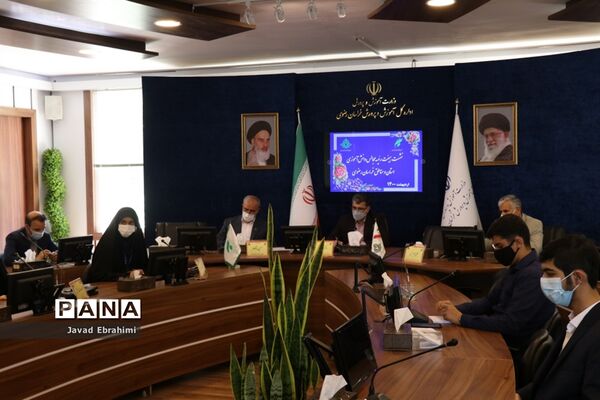 نشست هیات رئیسه مجالس دانش آموزی استان و مناطق خراسان رضوی