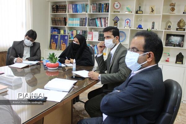 جلسه میز کارشهرستان‌ها و مناطق معاونت پرورشی و فرهنگی آموزش و پرورش استان بوشهر