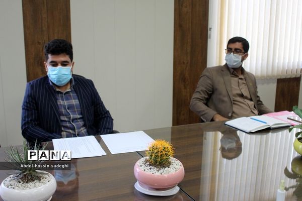 جلسه میز کارشهرستان‌ها و مناطق معاونت پرورشی و فرهنگی آموزش و پرورش استان بوشهر