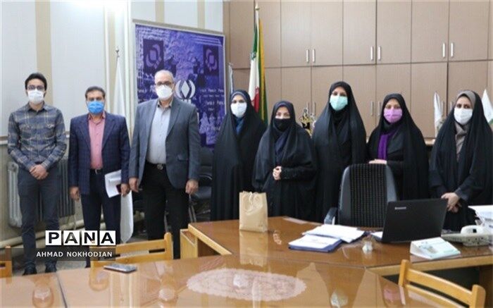 گرامیداشت سالروز تاسیس سازمان دانش‌آموزی در آموزش و پرورش ناحیه یک ری