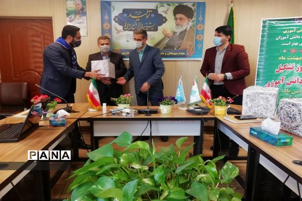 مراسم سال روز تأسیس سازمان دانش آموزی منطقه ۱۵