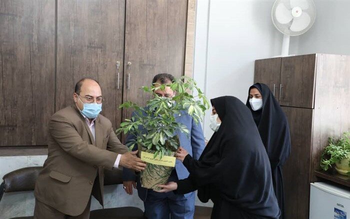 تبریک مدیر آموزش و پرورش ناحیه ۲ مشهد به مناسبت سالروز تاسیس سازمان دانش آموزی