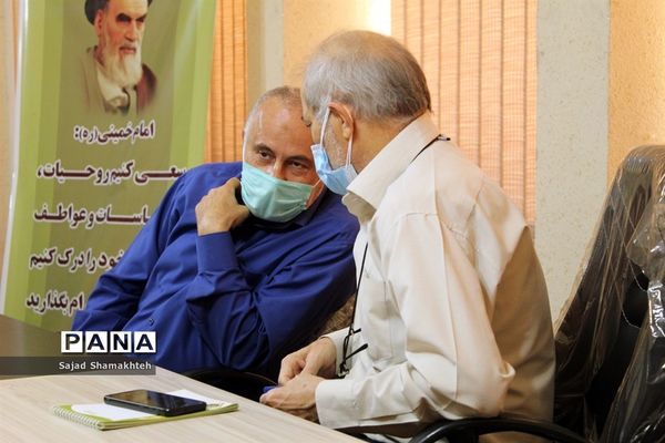 آیین تجلیل از پیشکسوتان و اعضای حوزه ستادی سازمان دانش آموزی خوزستان