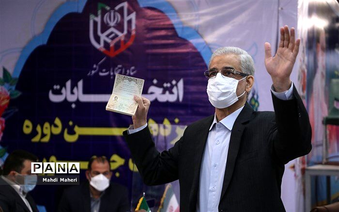 صادق خلیلیان داوطلب انتخابات ریاست‌جمهوری شد