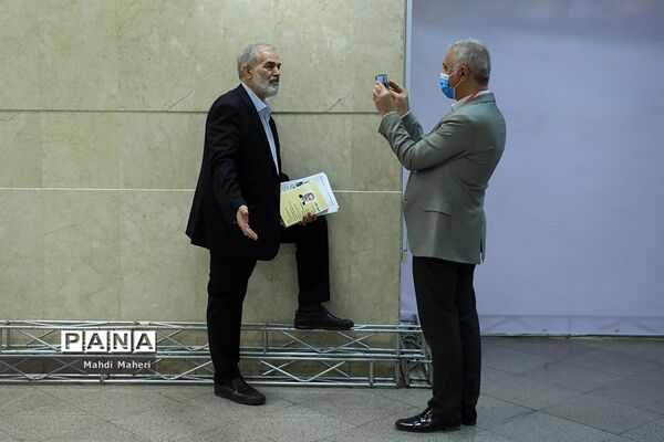 دومین روز ثبت‌نام از داوطلبان انتخابات سیزدهمین دوره ریاست‌جمهوری