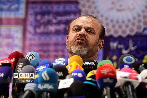 دومین روز ثبت‌نام از داوطلبان انتخابات سیزدهمین دوره ریاست‌جمهوری