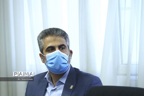 شورای هماهنگی تشکل‌های دانش آموزی با موضوع رای اولی‌ها