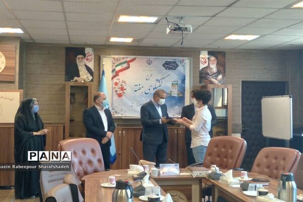 مراسم تقدیر از برترین‌های کشوری جشنواره نوجوان سالم در منطقه 16