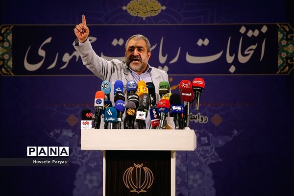 چهارمین روز ثبت‌نام از داوطلبان انتخابات سیزدهمین دوره ریاست‌جمهوری