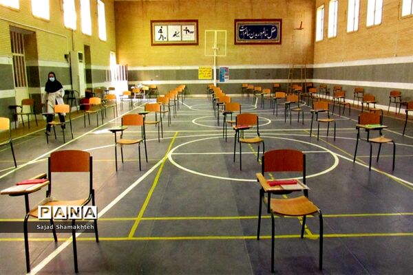 آماده سازی حوزه های امتحانی در ناحیه 3 اهواز