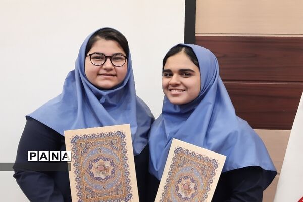 تجلیل از دانش‌آموزان برتر جشنواره نوجوان خوارزمی منطقه ۱۳