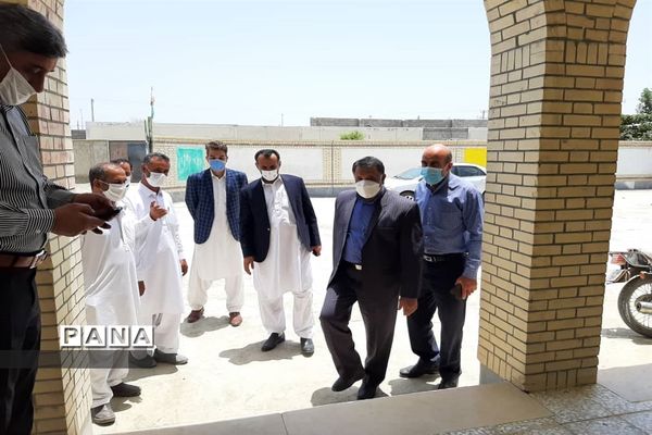 بازدید مدیرکل آموزش و پرورش سیستان و بلوچستان ازحوزه‌های امتحانی