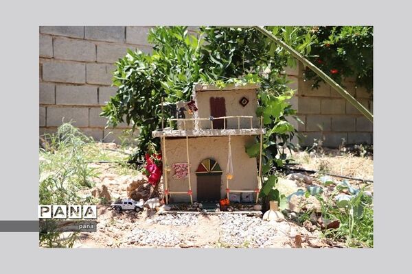 آثار برگزیده مسابقات هنری گروه‌های آموزشی هنربانان