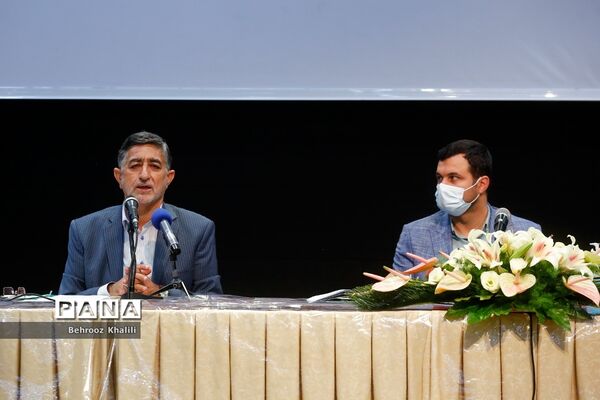نشست خبری رئیس هیات مرکزی نظارت بر انتخابات شوراهای اسلامی کشور