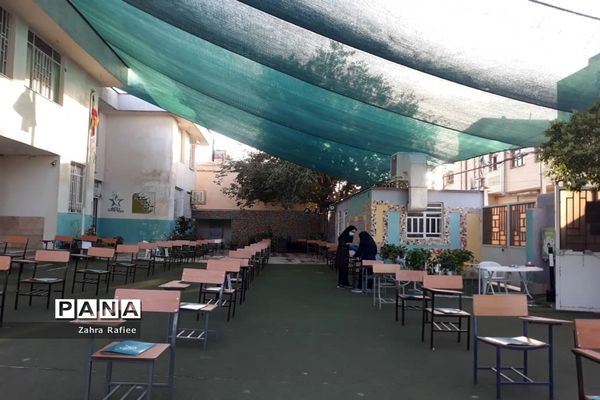 برگزاری امتحانات هماهنگ پایه نهم در فضایی سرشار از سلامت و آرامش در مدرسه ستارگان  ناحیه یک شیراز