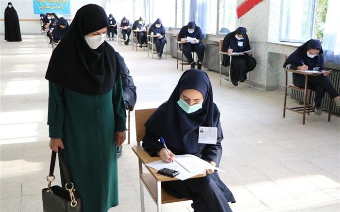 بازدید سرزده مدیرکل آموزش و پرورش آذربایجان غربی از حوزه های امتحانات نهایی