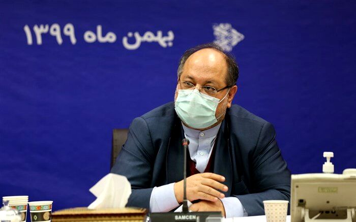 شریعتمداری: ۷ میلیون نیروی کار از بیمه محرومند