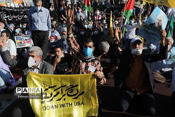 تجمع حمایت از مردم فلسطین در میدان امام حسین(ع)