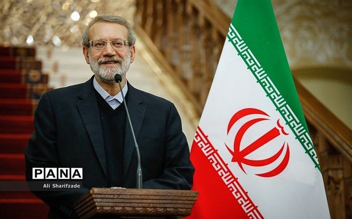 لاریجانی: عده‌ای مخالف حل مسئله مبادله مالی با دنیا هستند