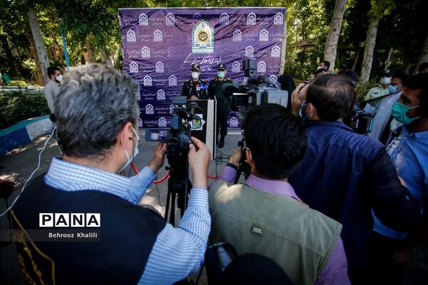 کشفیات باند بزرگ سلاح و مهمات  فاتب