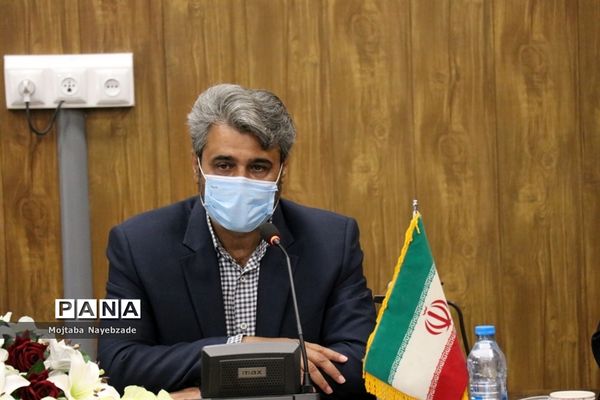 نشست هم‌اندیشی معاونان پرورشی قطب شهید شوشتری