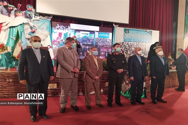 حضور وزیر آموزش و  پرورش و معاون رئیس جمهور در چهارمین کنگره معلمان و بیش از 1100 دانش آموز شهید در منطقه 16 تهران
