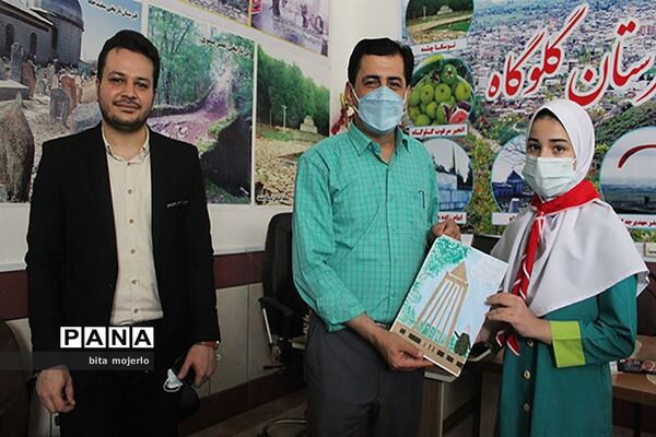 دیدار اعضای انجمن دانش آموزی میراث فرهنگی با رئیس اداره میراث فرهنگی شهرستان گلوگاه