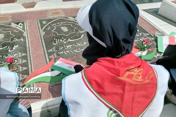 مراسم  گرامیداشت سالروز فتح خرمشهر در زیارتگاه شهید مدرس کاشمر